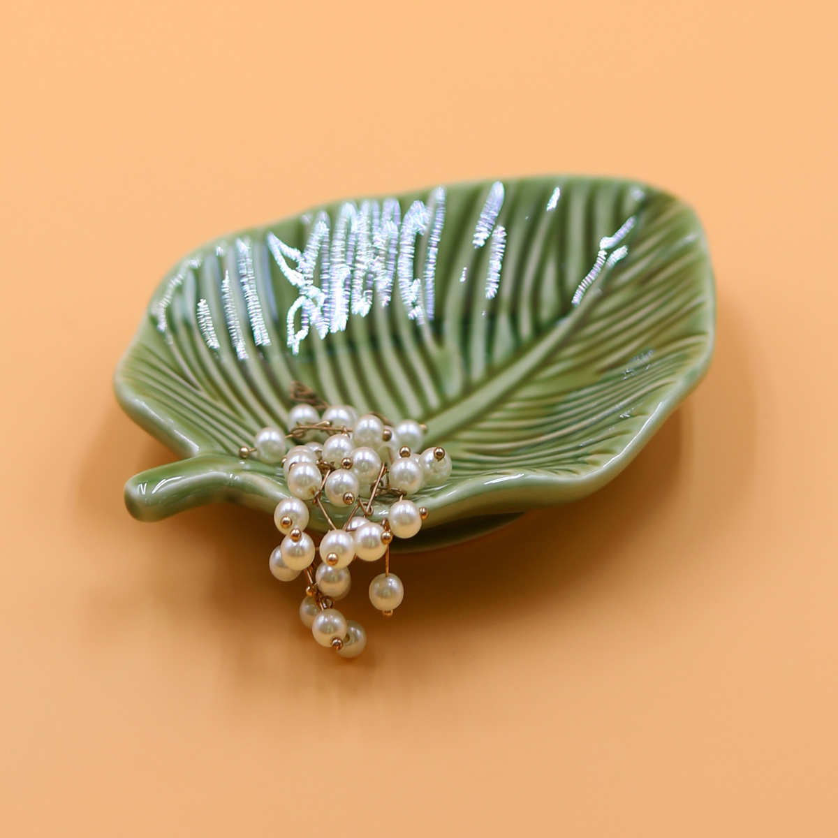 1Pcs Leaf-Shaped Jewelry Organ - Hoop Earrings incelemesi ve fiyatı