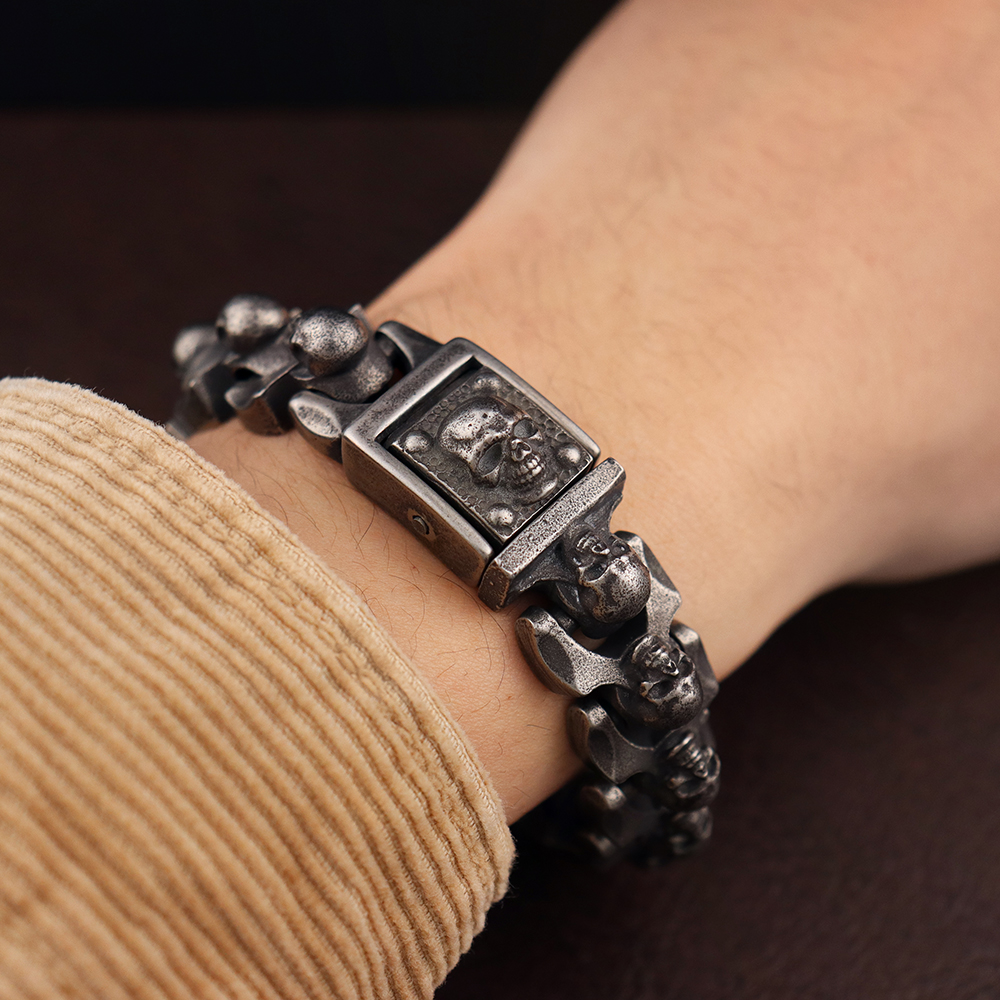 Vintage Men's Domineering Skul - Gothic Skull Ring incelemesi ve fiyatı