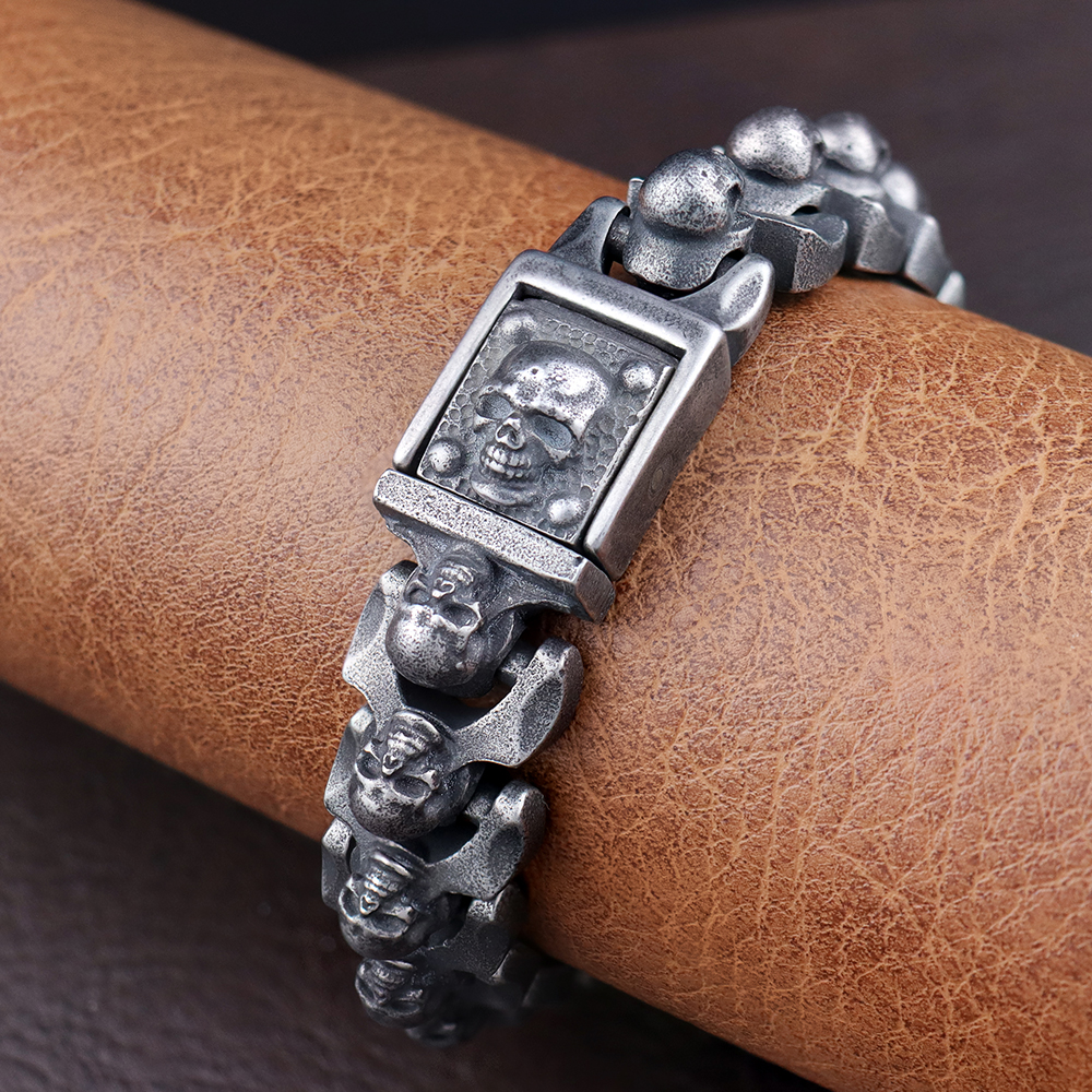 Vintage Men's Domineering Skul - Gothic Skull Ring incelemesi ve fiyatı