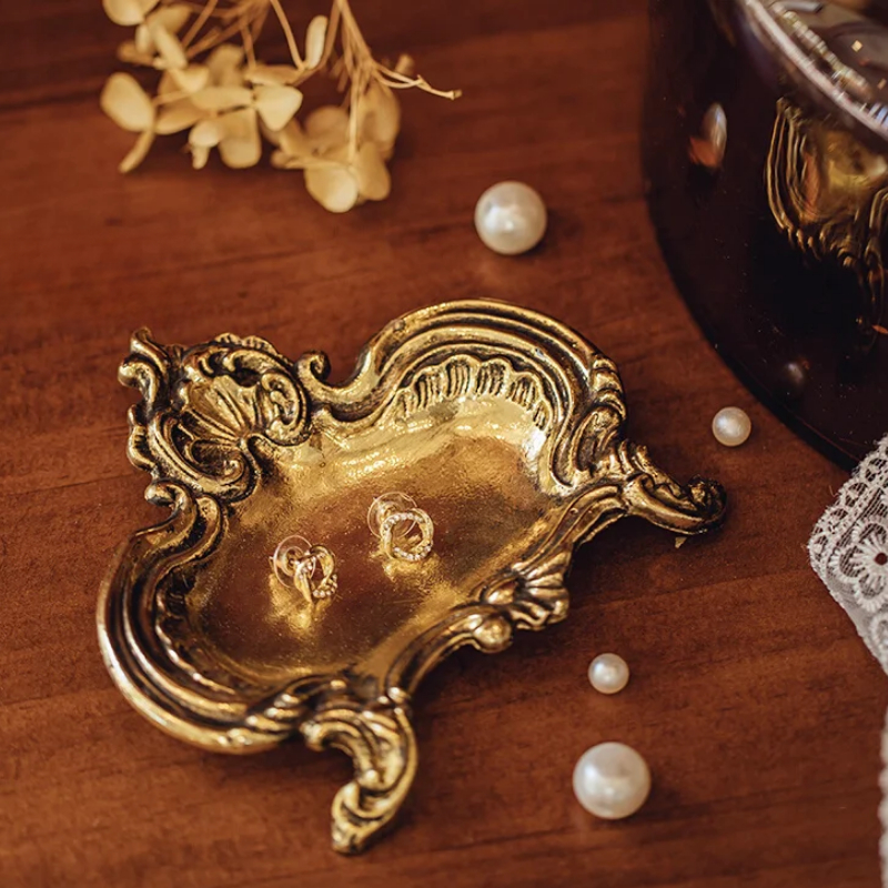 Luxury French Antique Jewelry  - Are Watches Jewelry Or Accessories incelemesi ve fiyatı