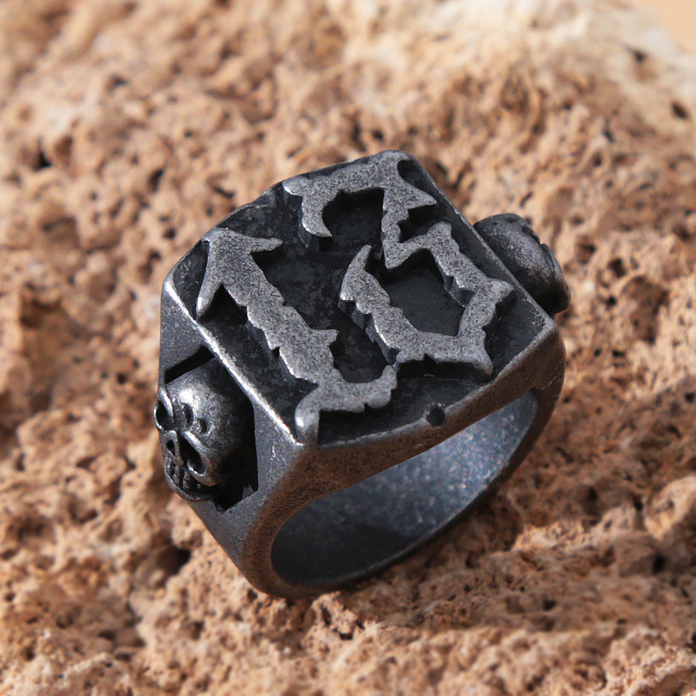 Gothic Black 13 Skull Ring Men - Gothic Skull Ring incelemesi ve fiyatı