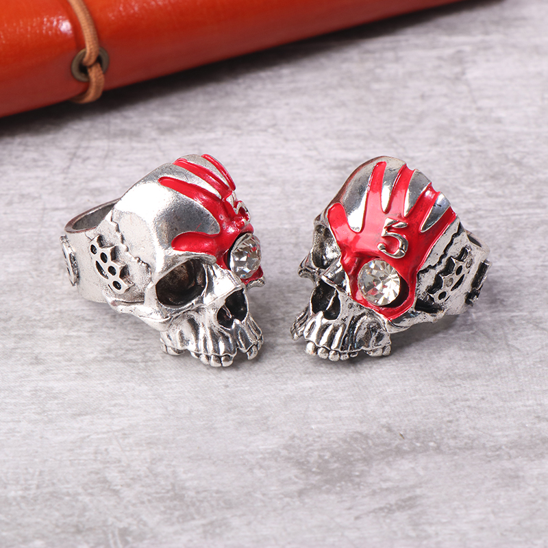 Five Fingers Death Punch Skull - Gothic Skull Ring incelemesi ve fiyatı